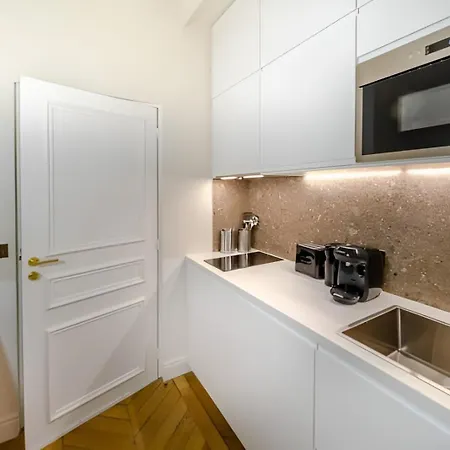 Apartment De Standing 1 - Tour Eiffel/invalides *